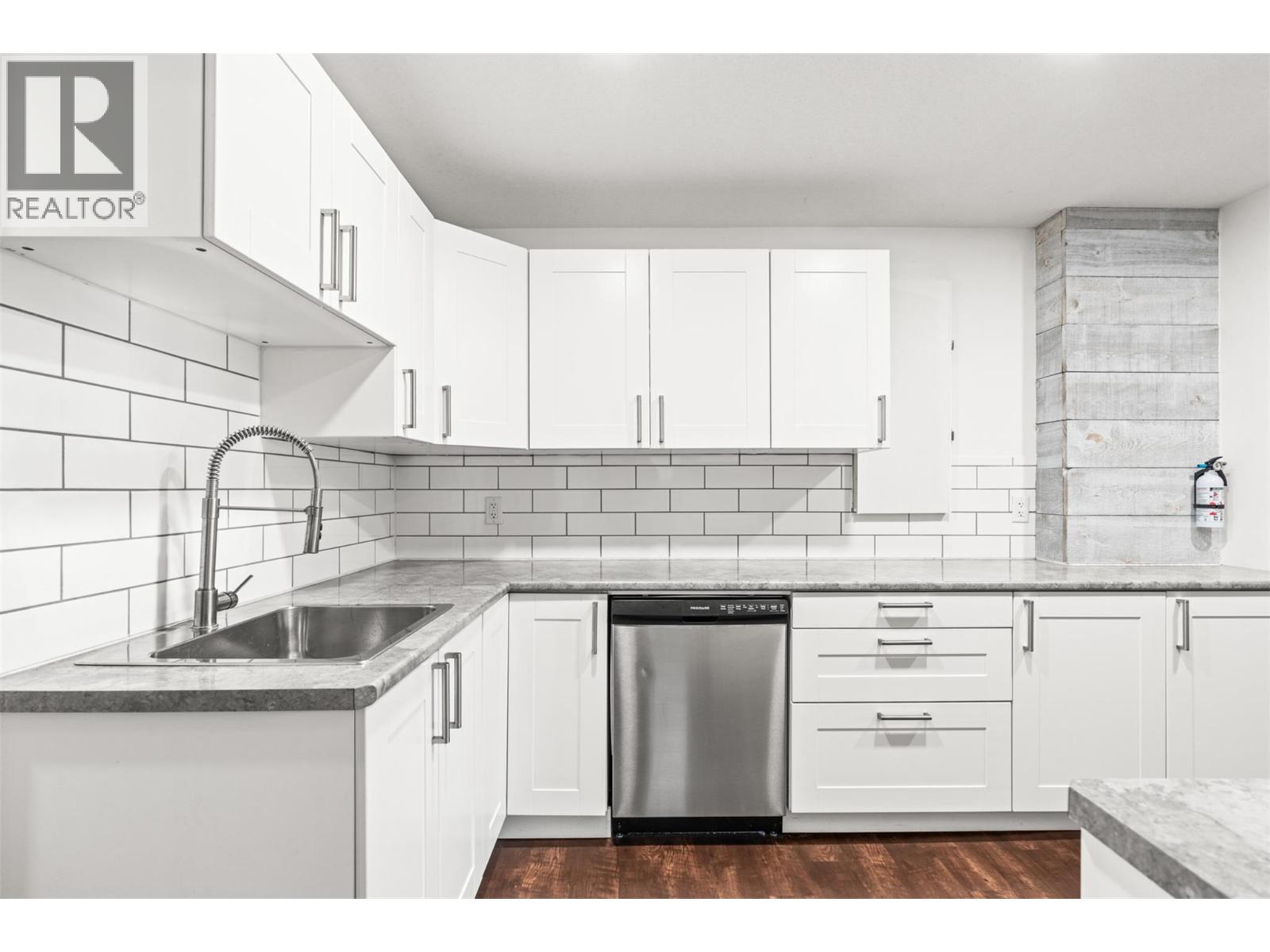 2706 38 Street, Vernon