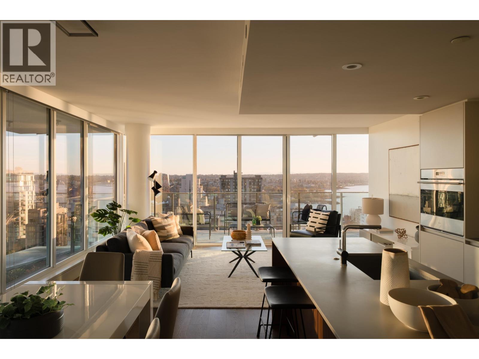 1503 1365 DAVIE STREET