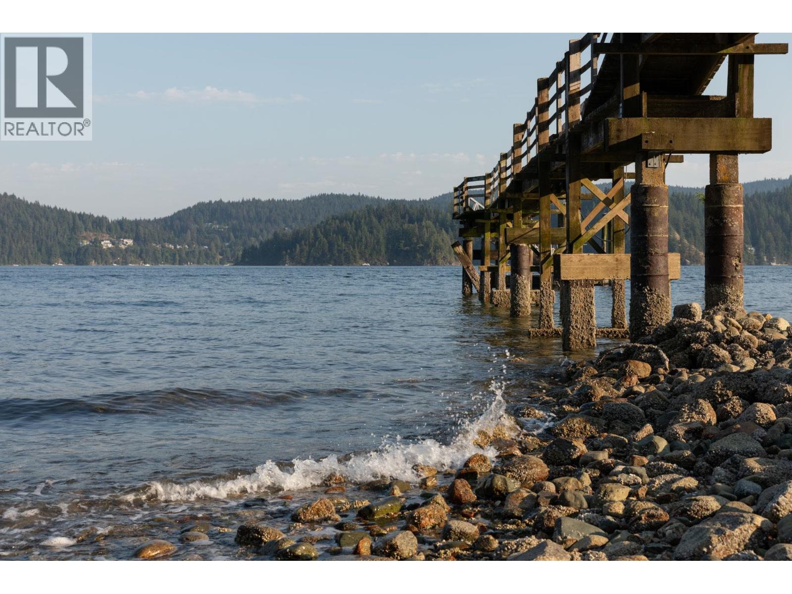 5439 INDIAN RIVER DRIVE, North Vancouver