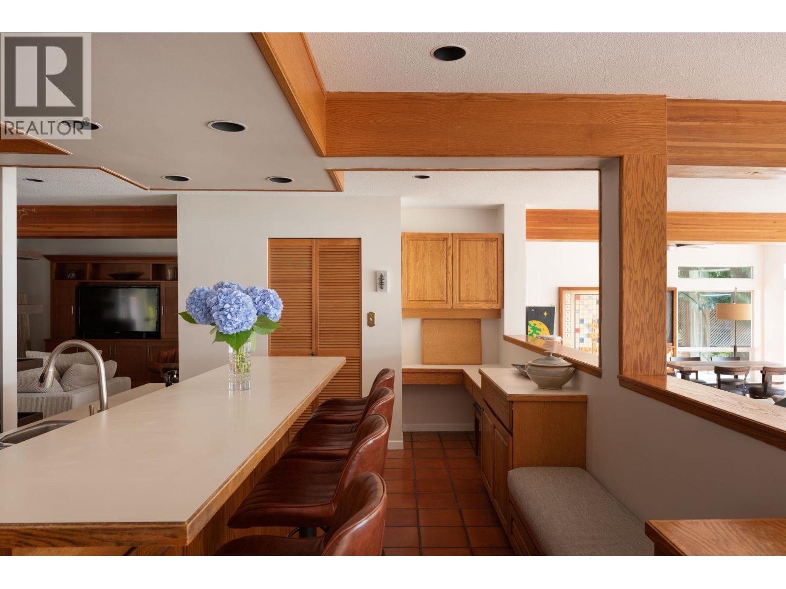 5439 INDIAN RIVER DRIVE, North Vancouver