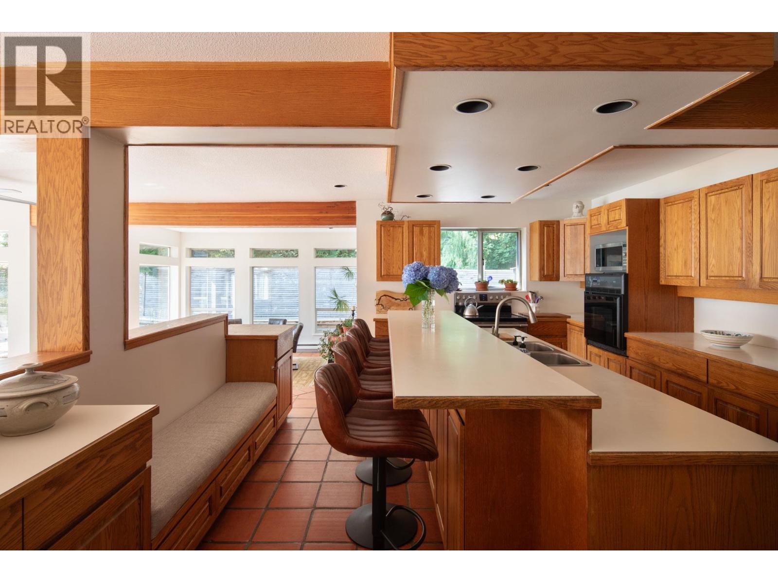 5439 INDIAN RIVER DRIVE, North Vancouver