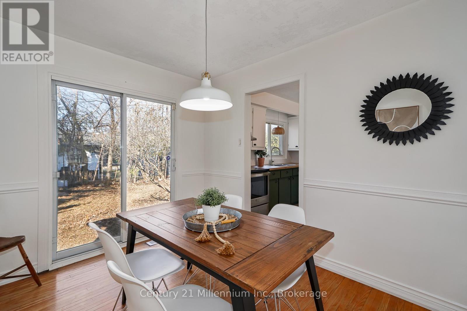 22 DICKSON ROAD - 7