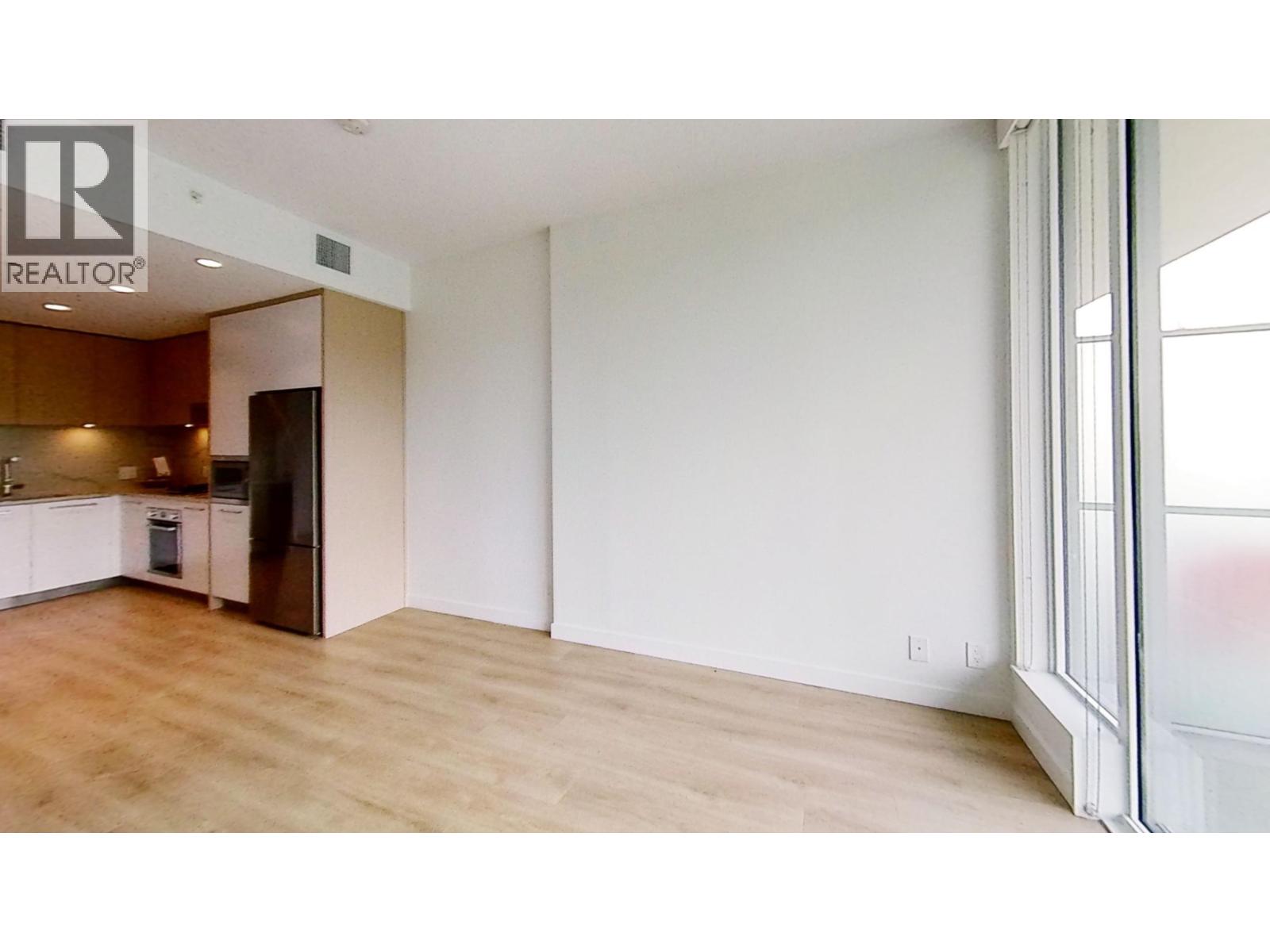 9xx 567 CLARKE ROAD, Burnaby