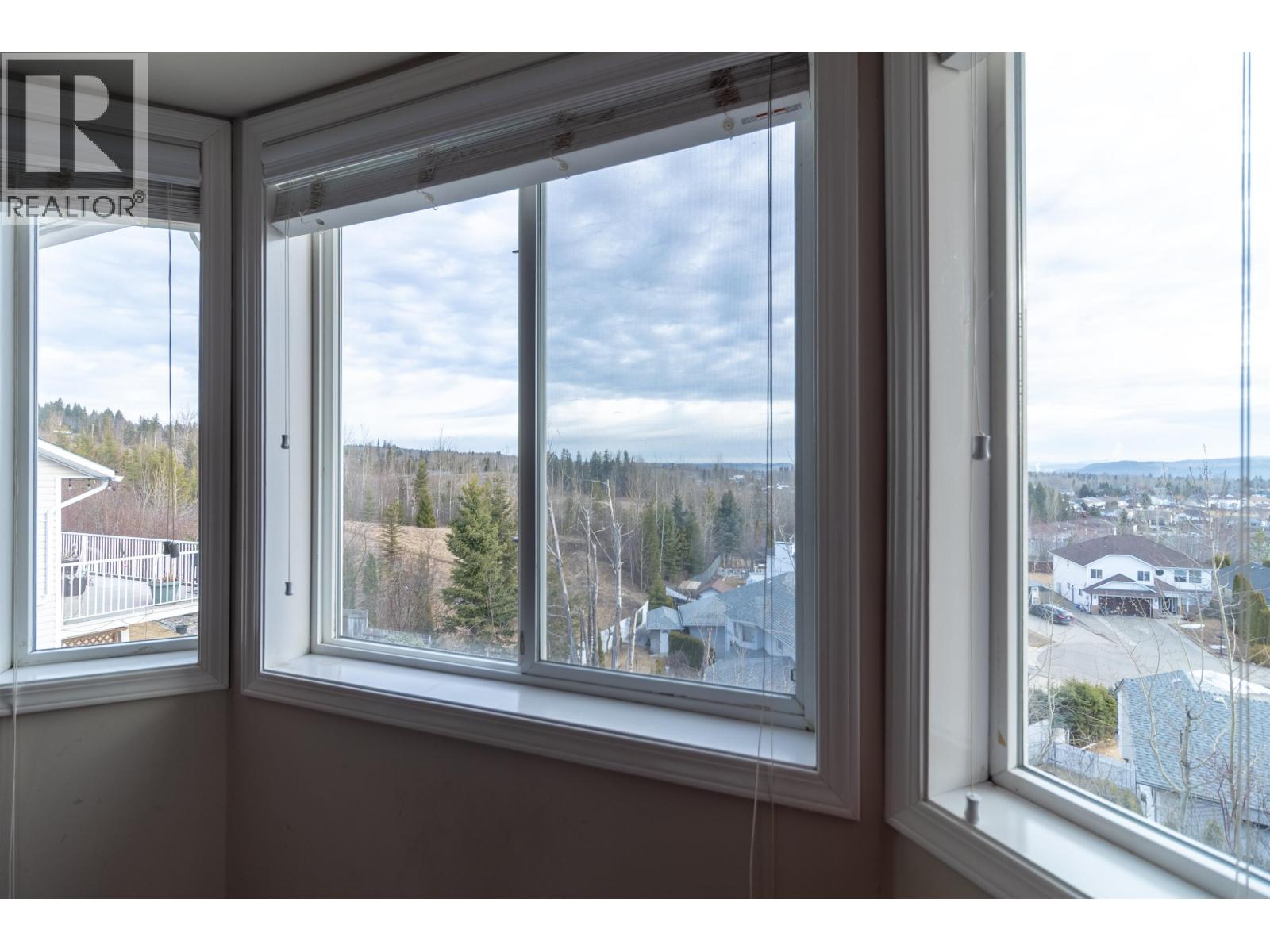 3259 VISTA VIEW ROAD - 17