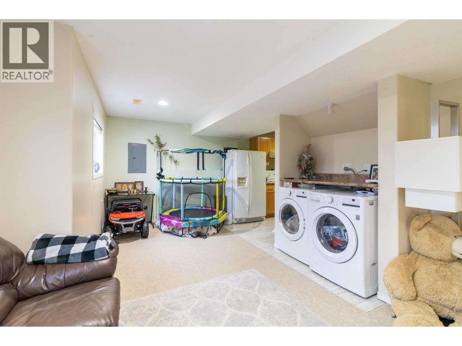 3259 VISTA VIEW ROAD - 33