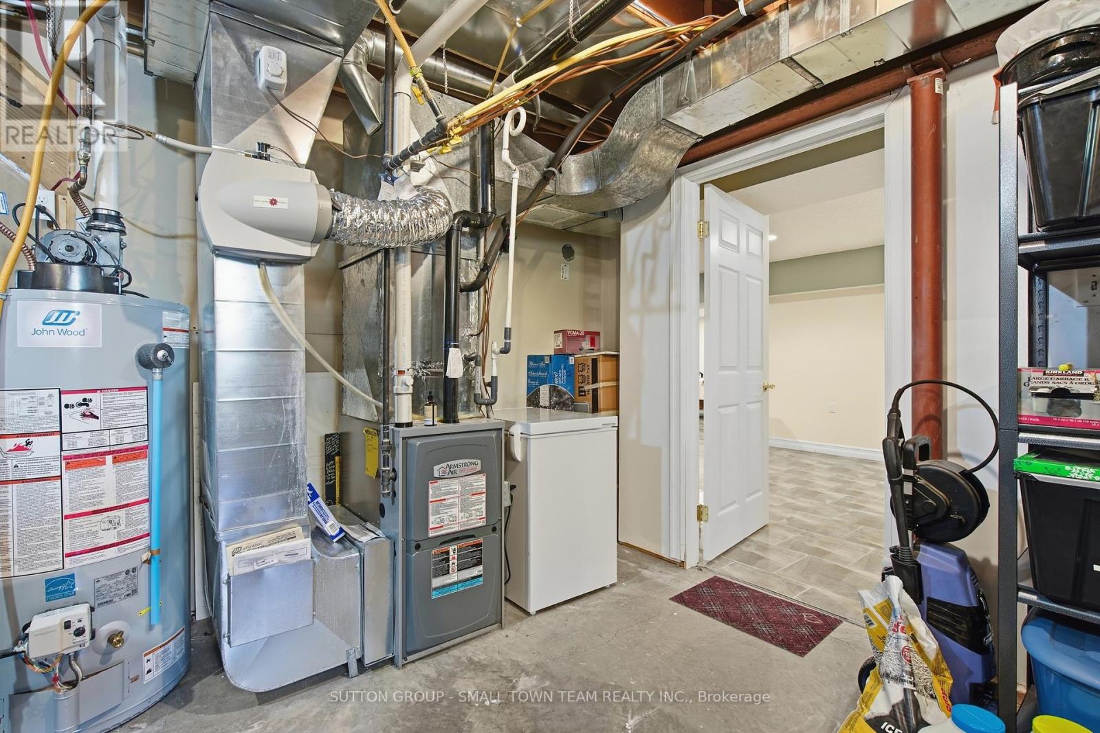 8816 TIMBERWOOD TRAIL Property Photo