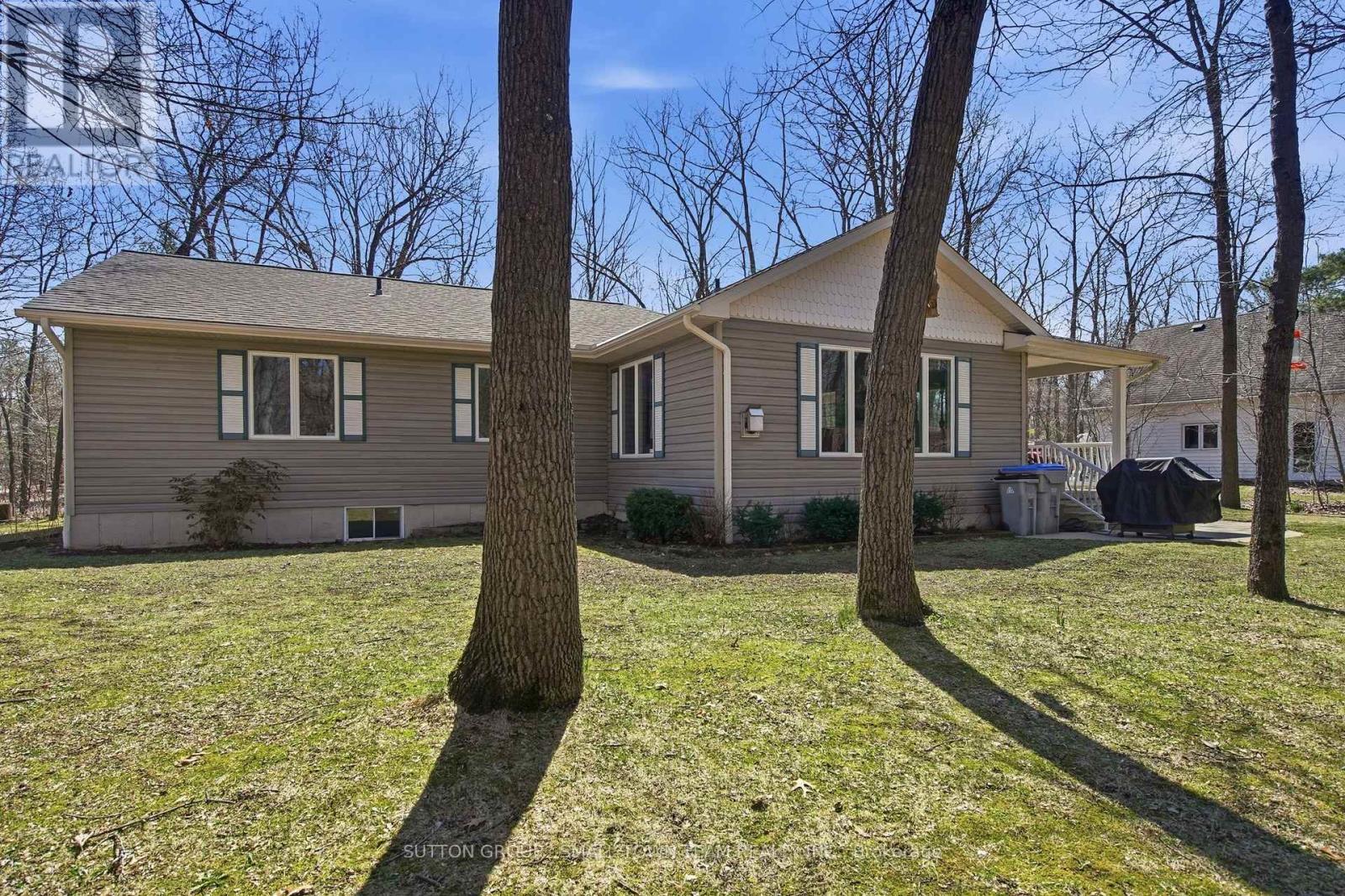 8816 TIMBERWOOD TRAIL Property Photo