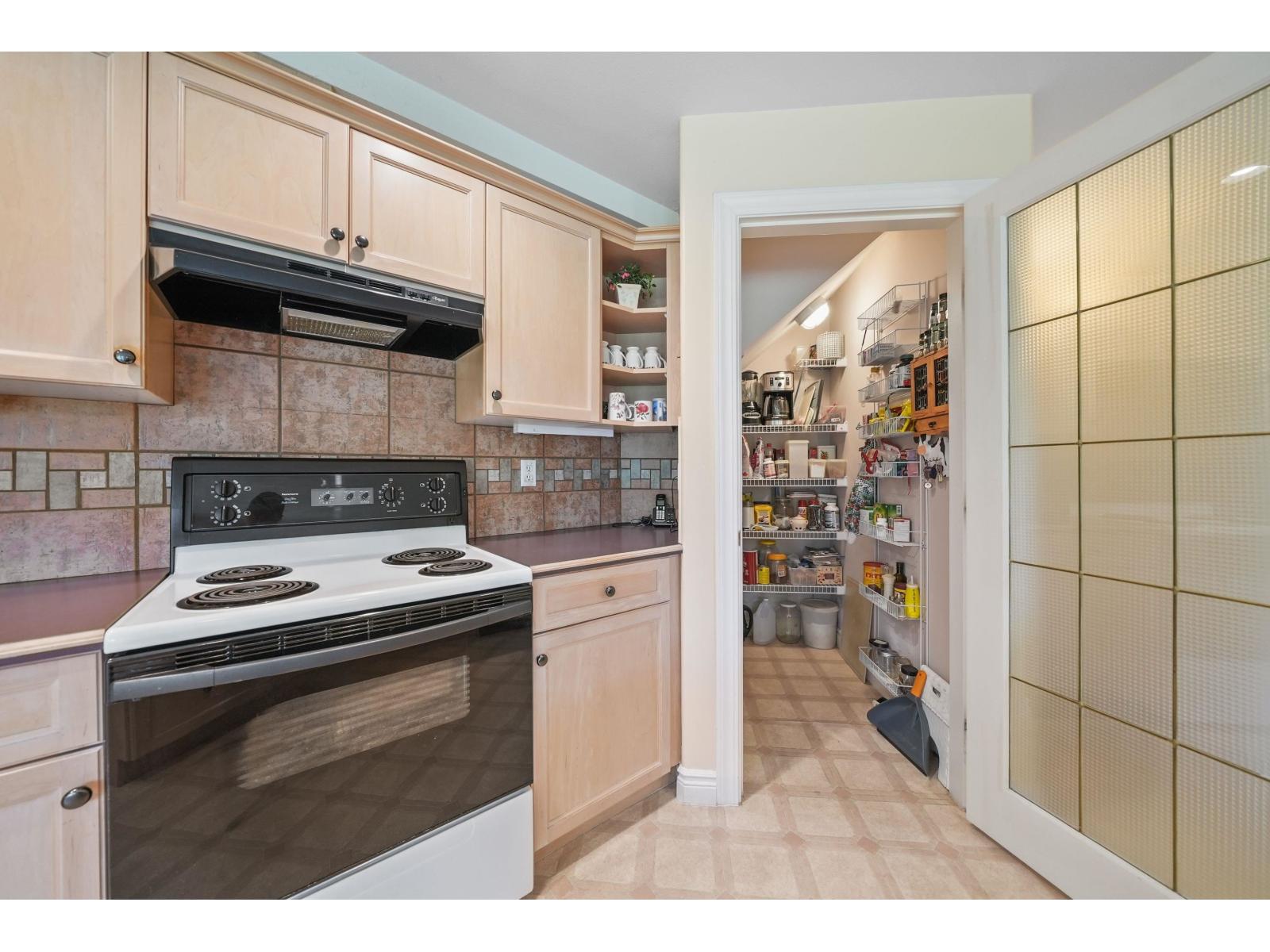 6203 190 STREET, Surrey