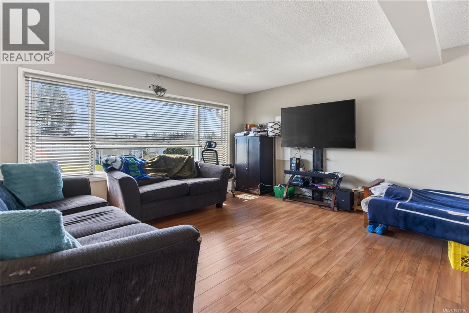 680 Alpine Rd, Campbell River