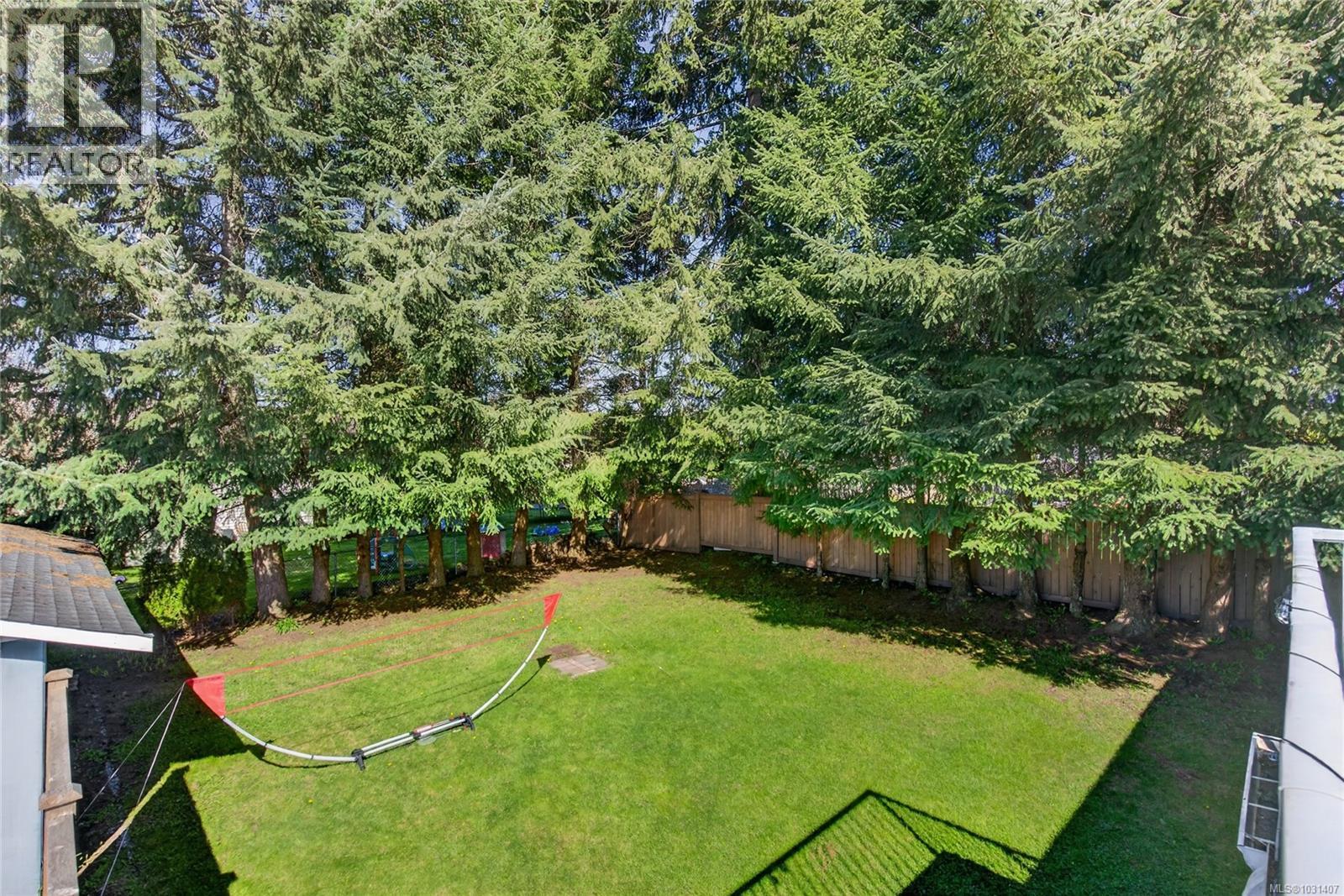 680 Alpine Rd, Campbell River