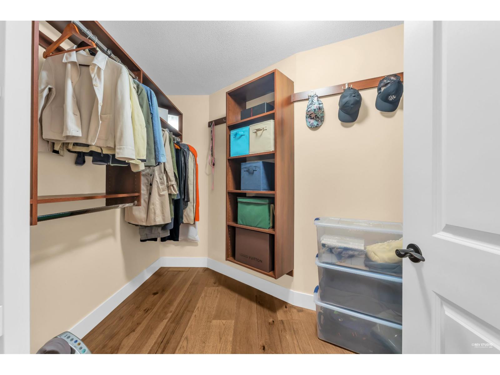 13572 22A AVENUE, Surrey