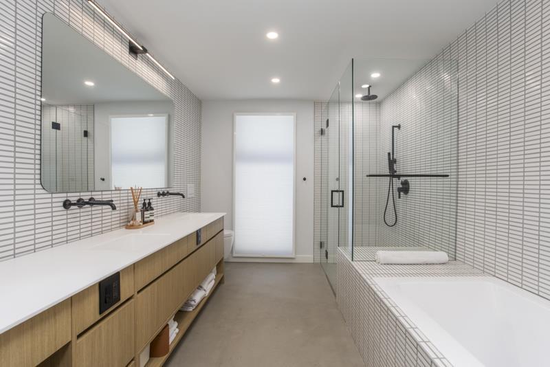 2601 DOGWOOD DRIVE, Surrey