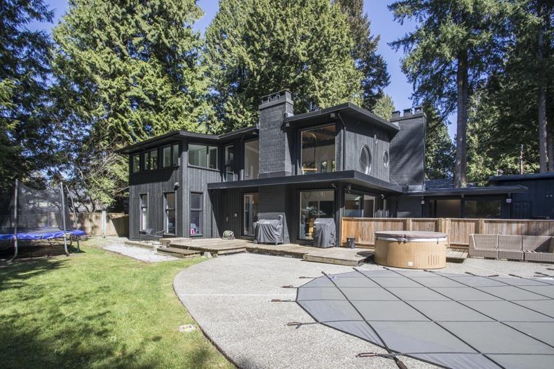 2601 DOGWOOD DRIVE, Surrey