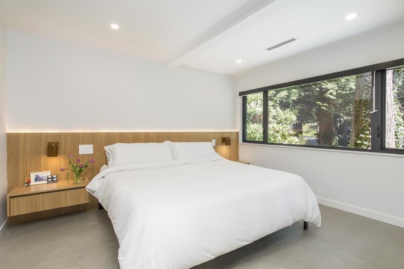 2601 DOGWOOD DRIVE, Surrey