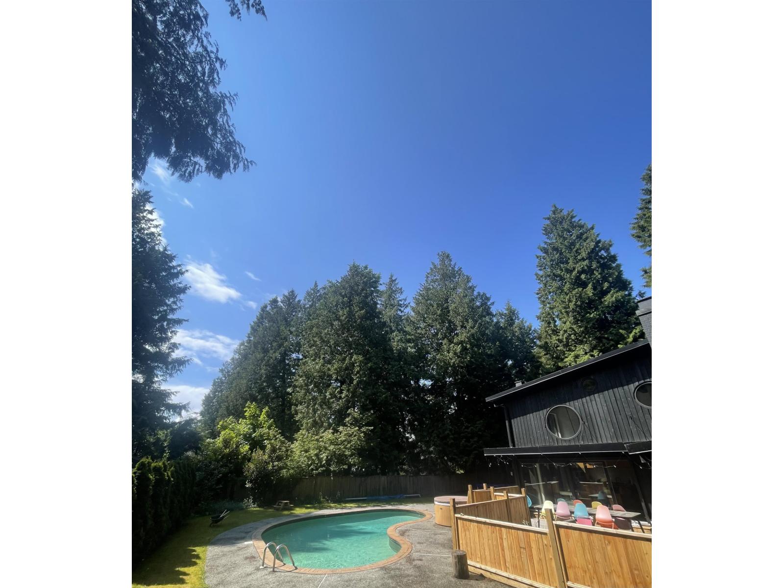 2601 DOGWOOD DRIVE, Surrey