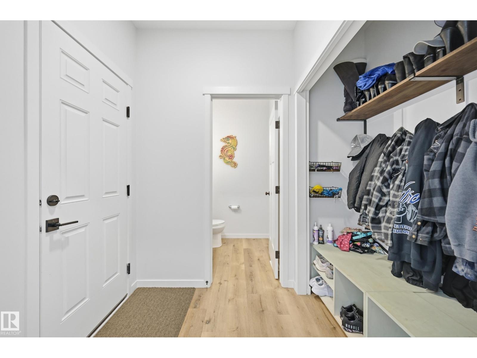 9235 223 ST NW - 11