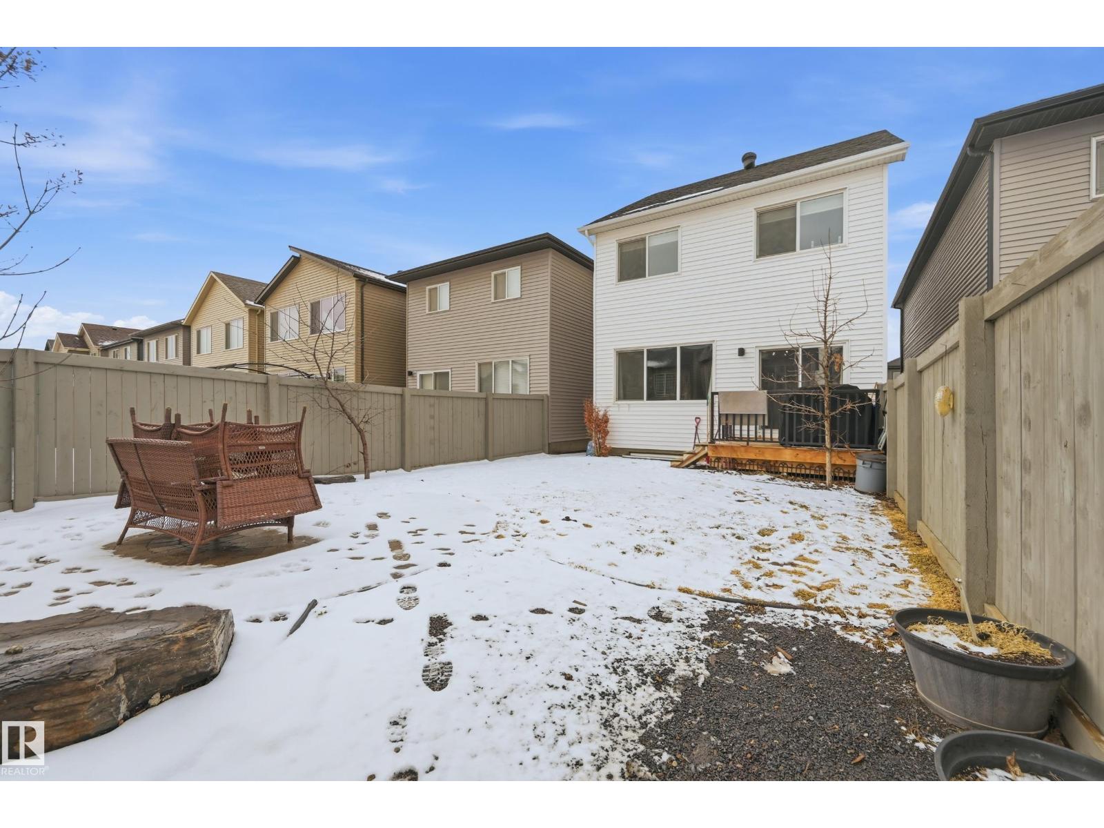 9235 223 ST NW - 28