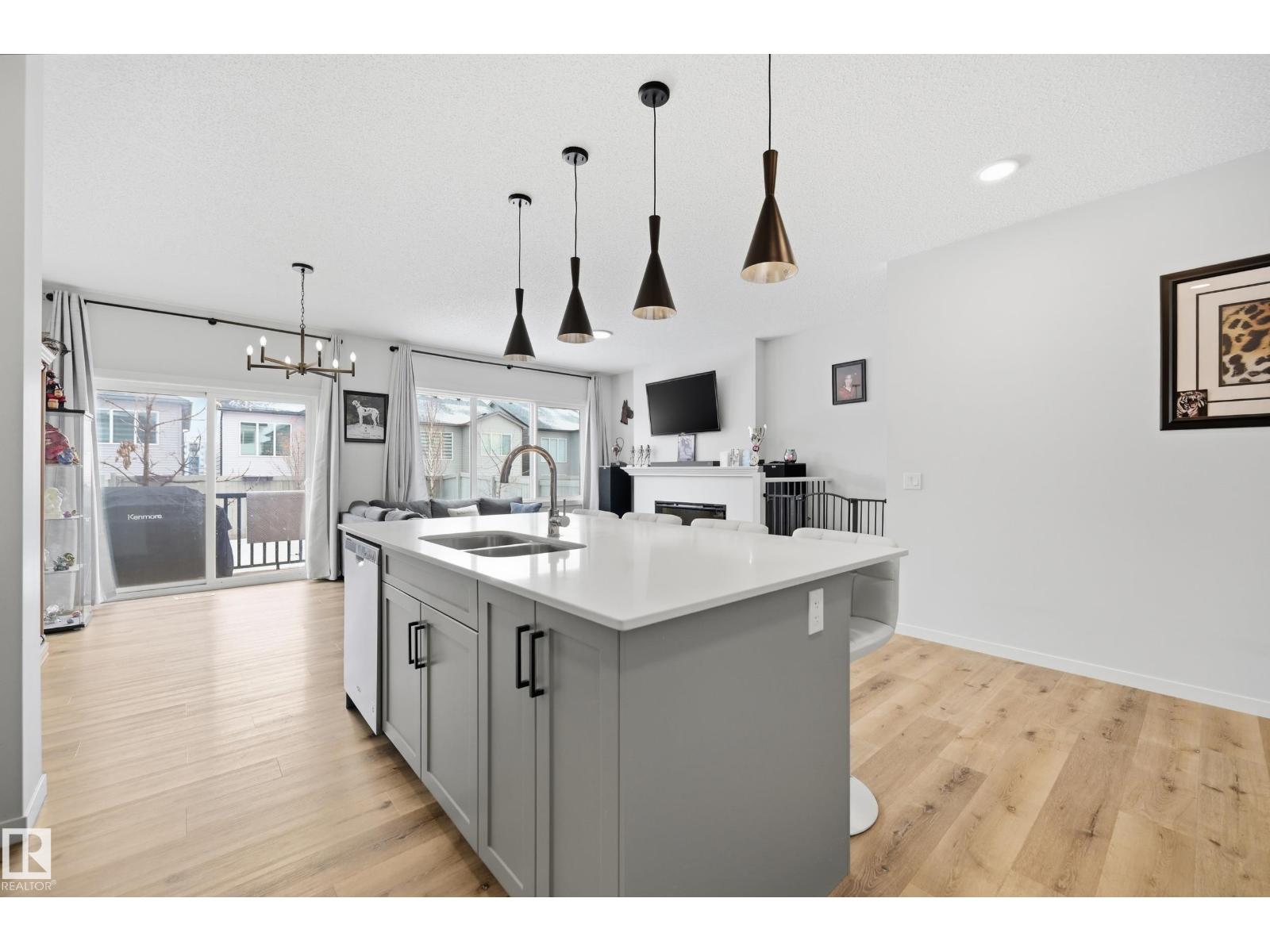 9235 223 ST NW - 6