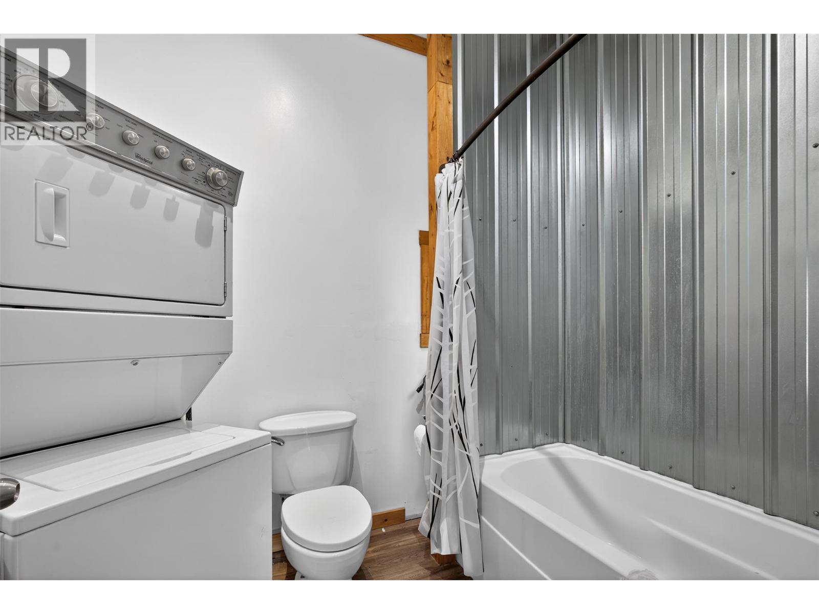 754 Wood Road, Kelowna