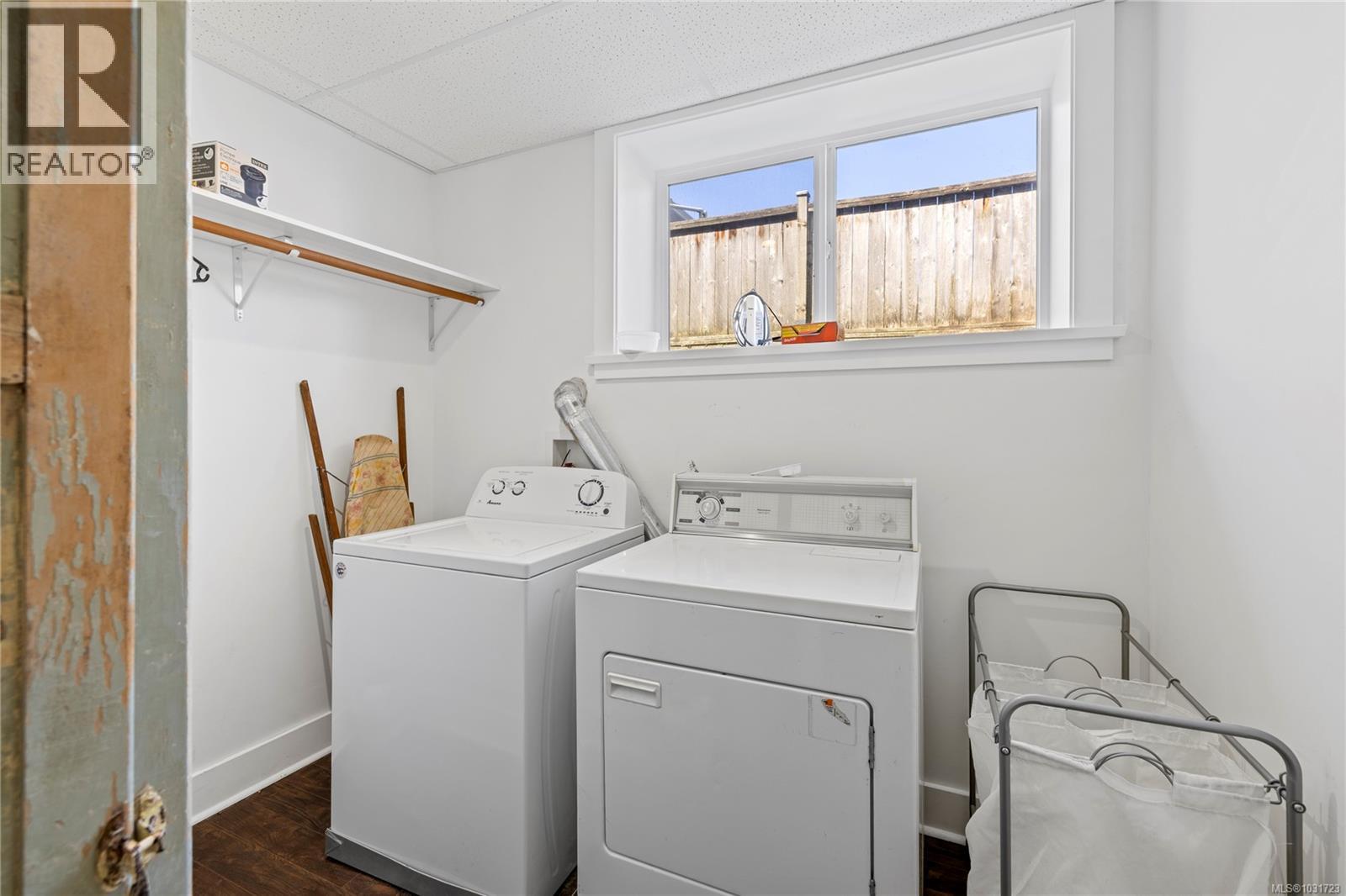 426 Davis Rd - 33