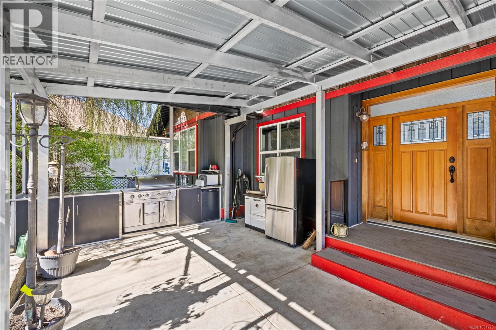 426 Davis Rd - 42