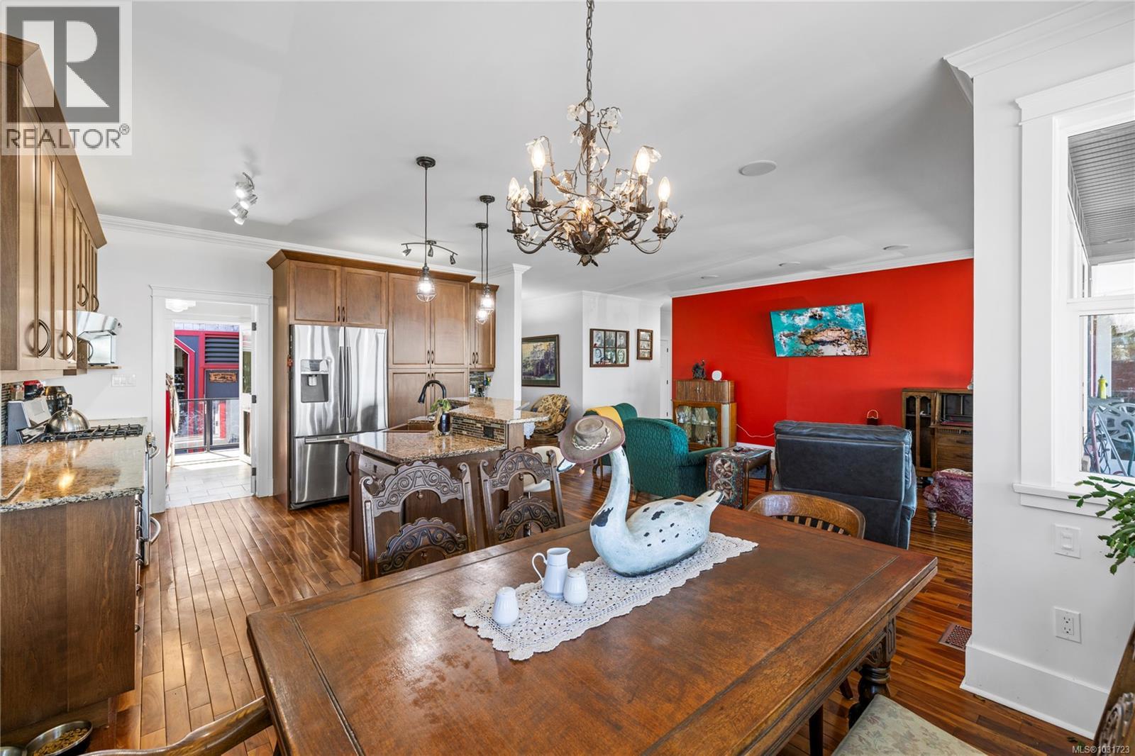 426 Davis Rd - 13