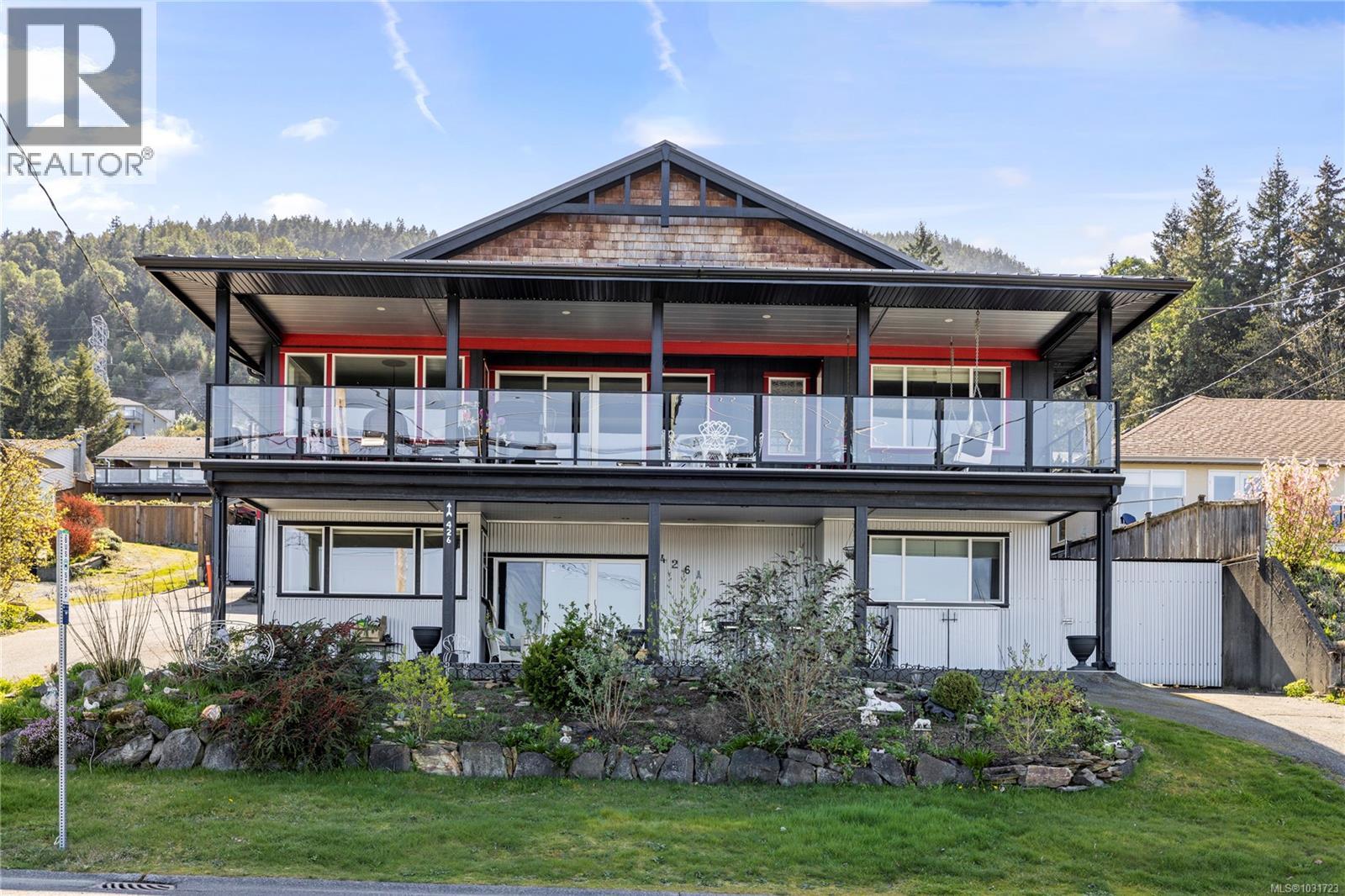 426 Davis Rd - 2