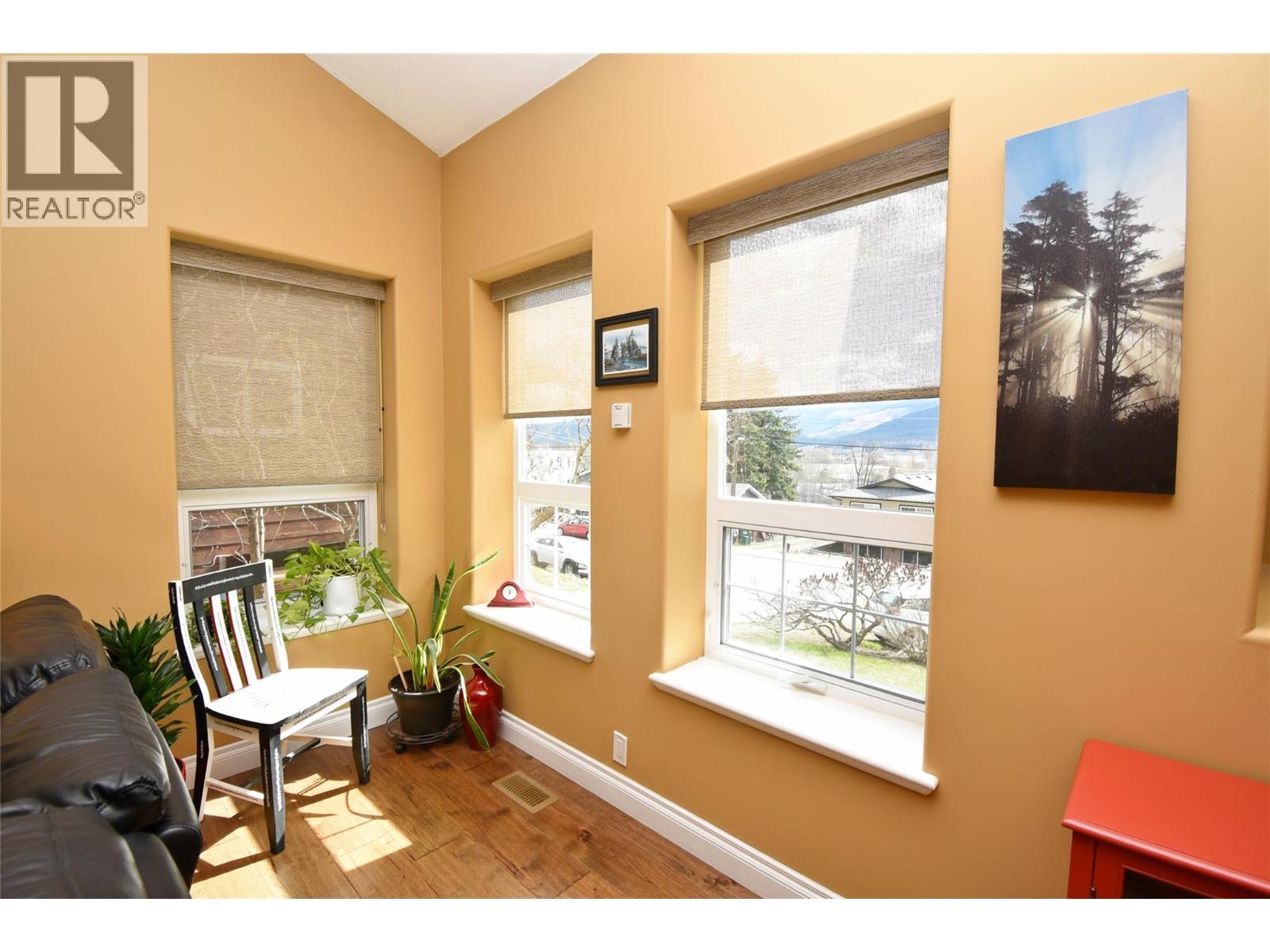 1936 GRANDVIEW AVENUE - 10