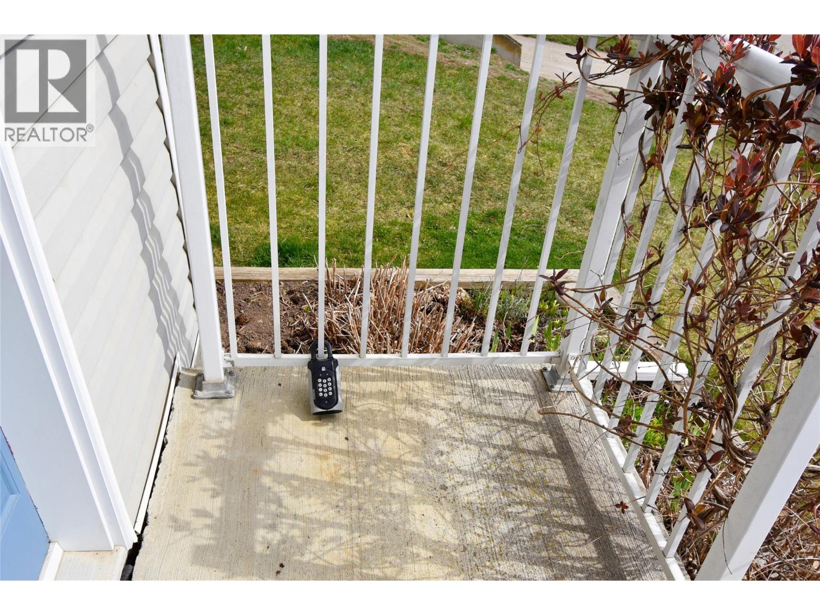 1936 GRANDVIEW AVENUE - 83