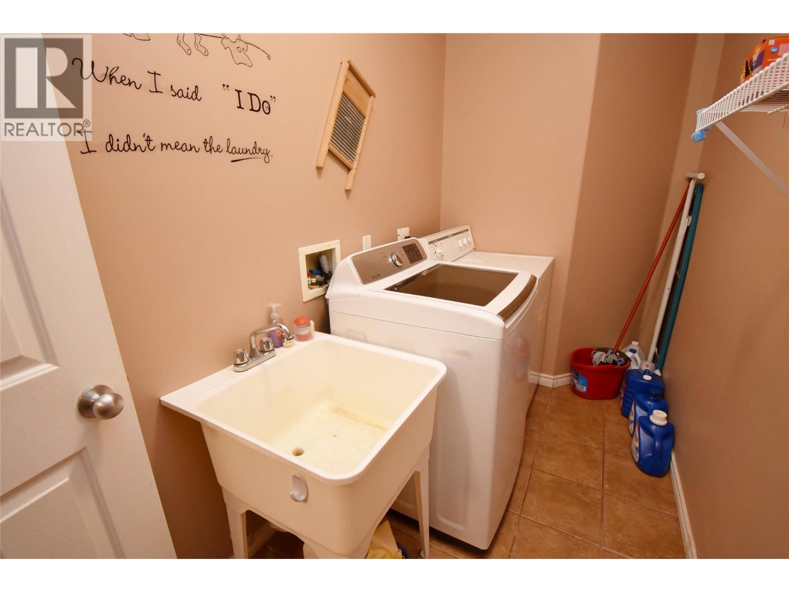 1936 GRANDVIEW AVENUE - 59