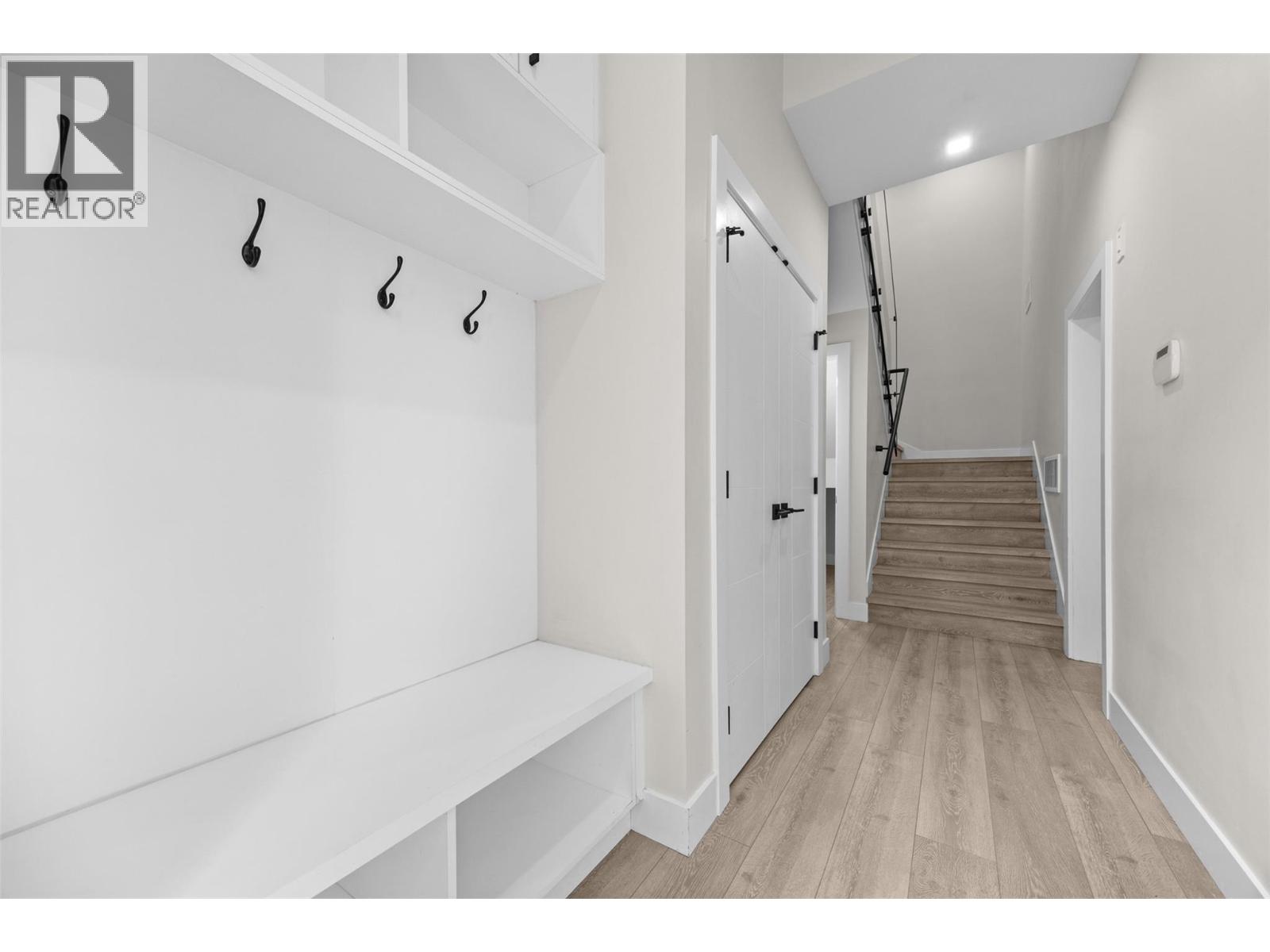 2165 Aberdeen Street, Kelowna