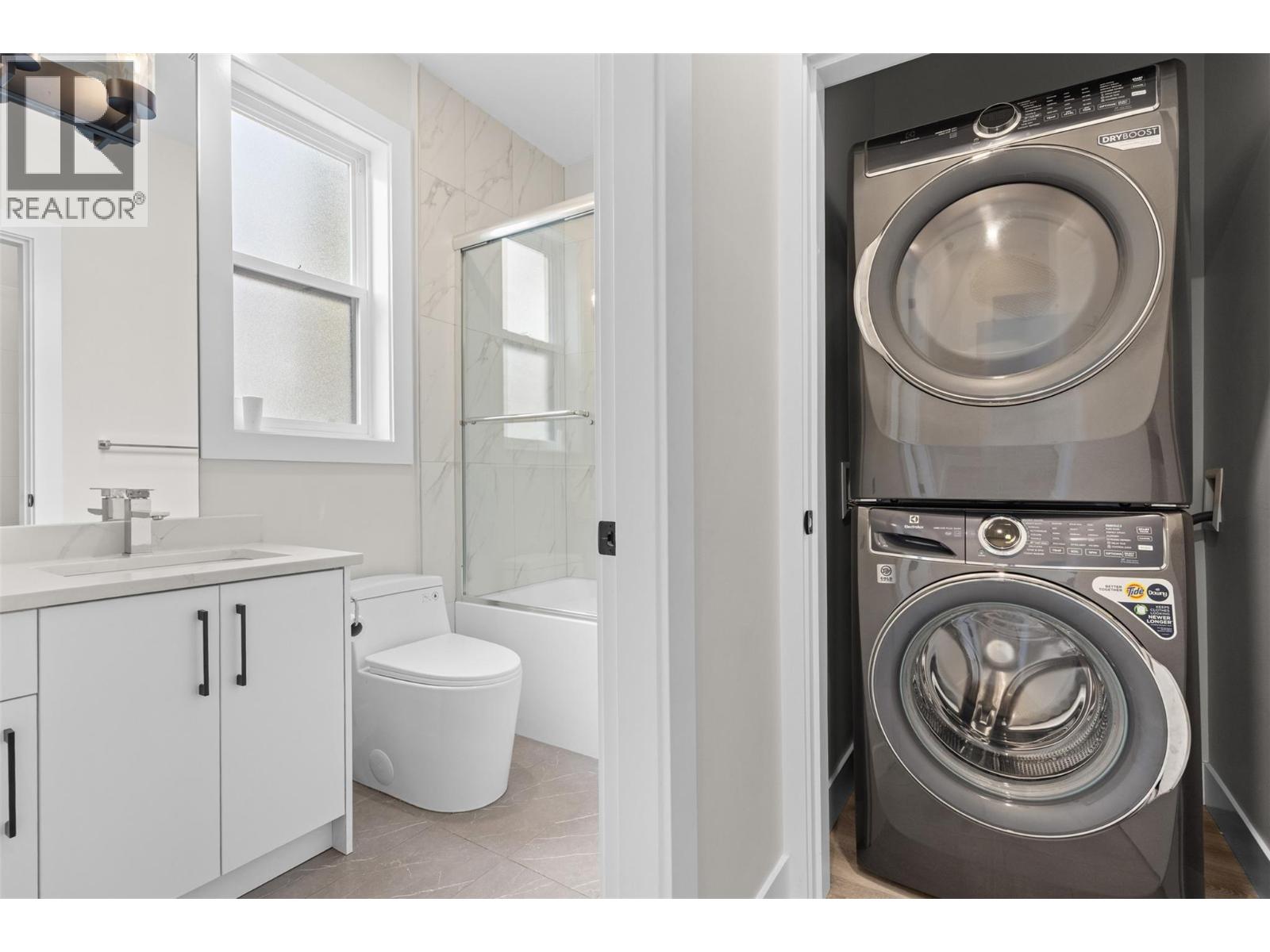 2165 Aberdeen Street, Kelowna