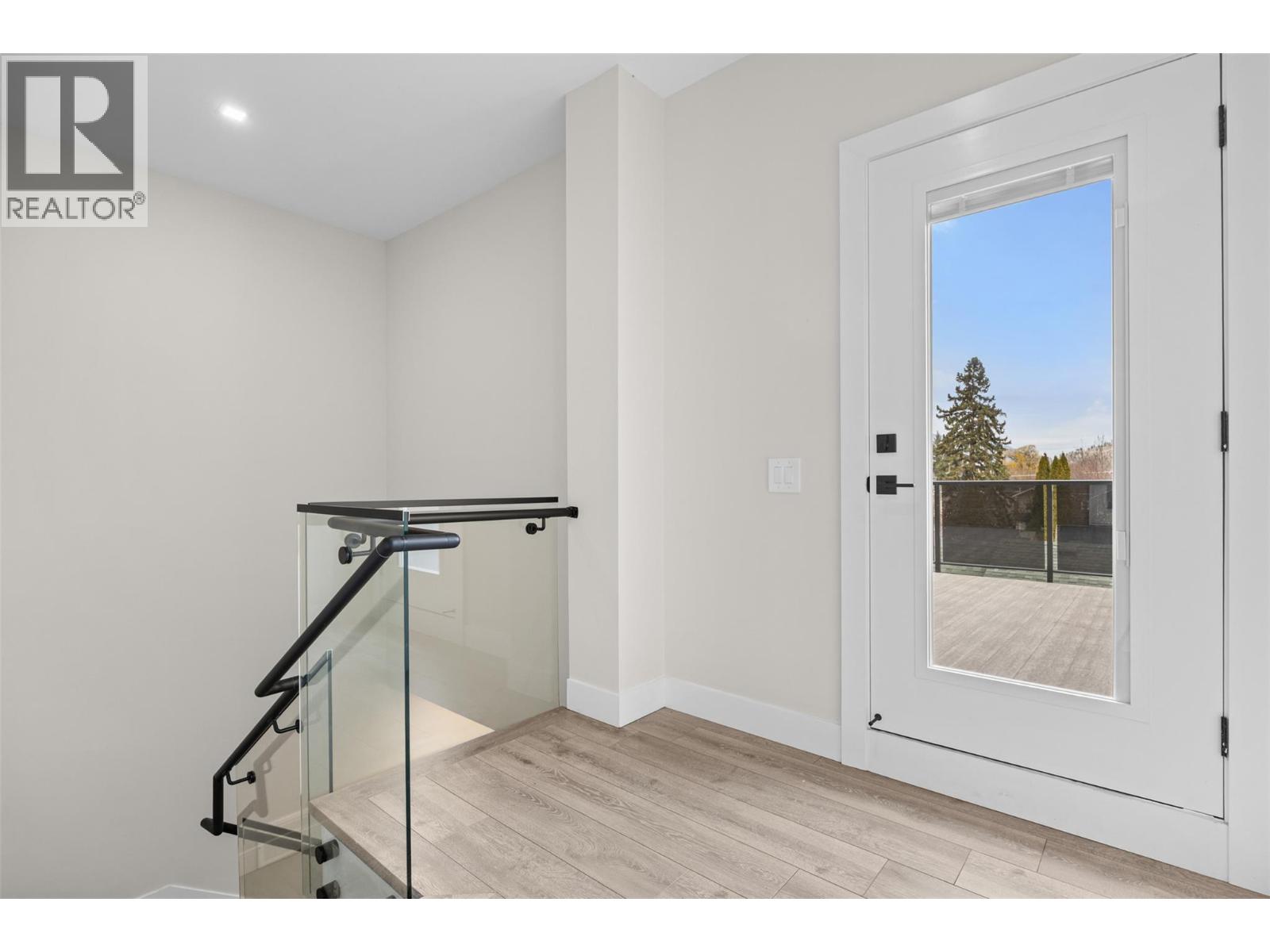 2165 Aberdeen Street, Kelowna