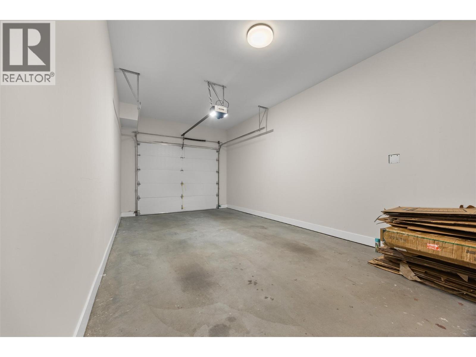 2165 Aberdeen Street, Kelowna