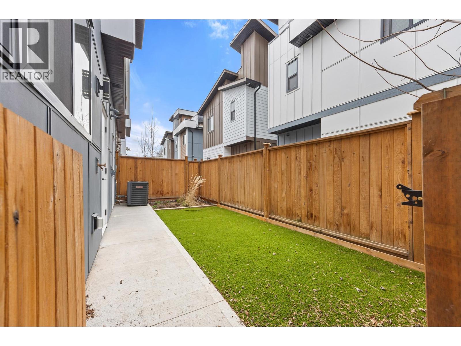 2165 Aberdeen Street, Kelowna