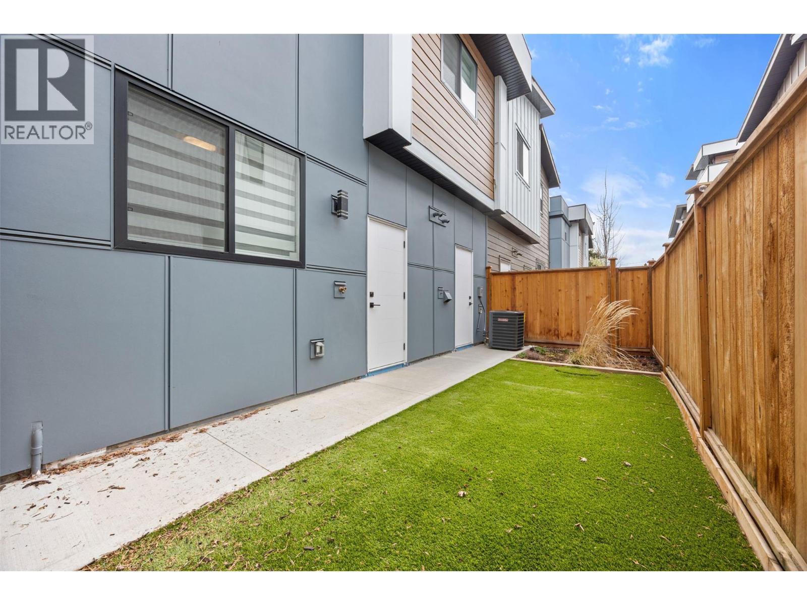 2165 Aberdeen Street, Kelowna