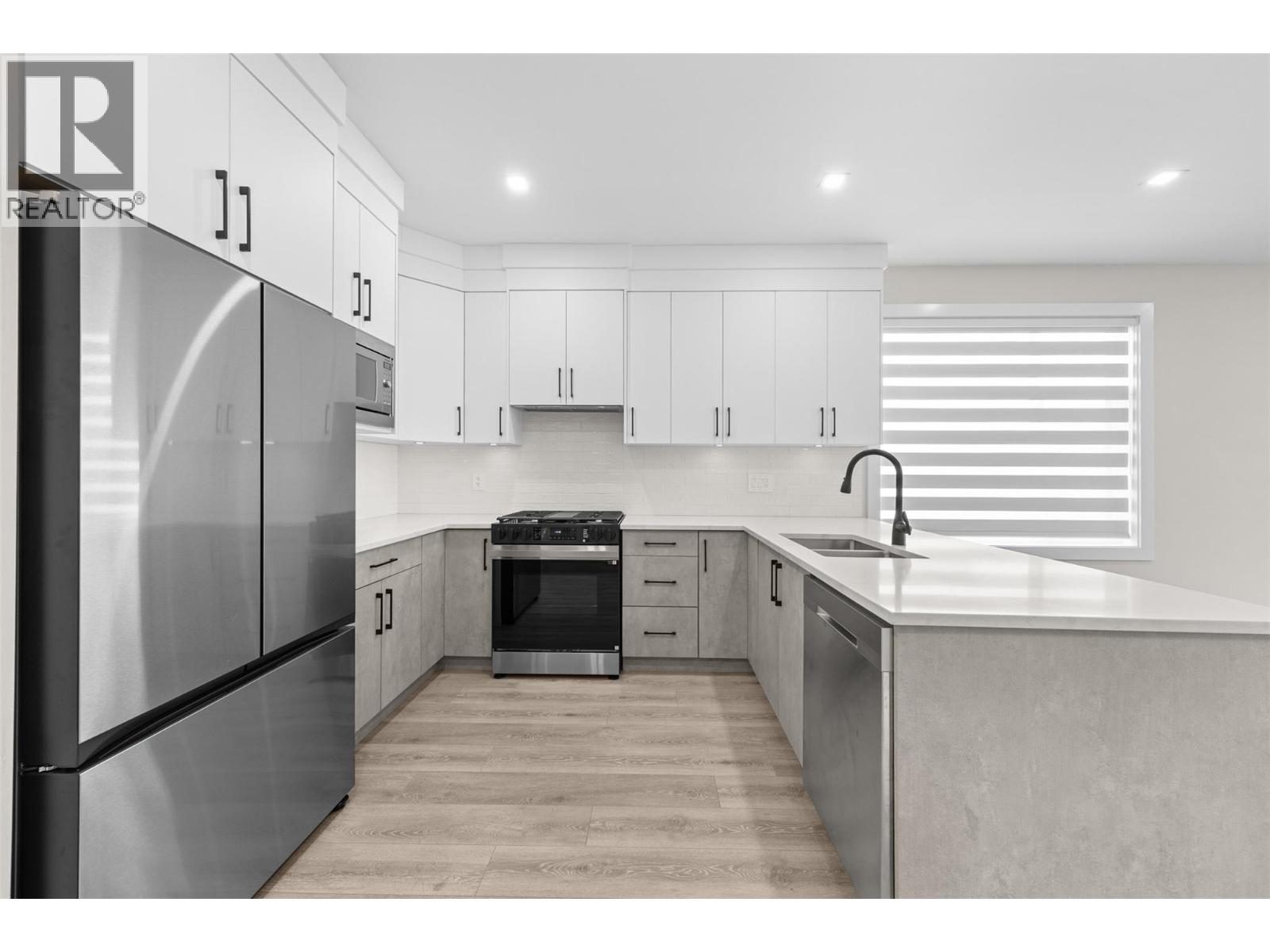 2165 Aberdeen Street, Kelowna