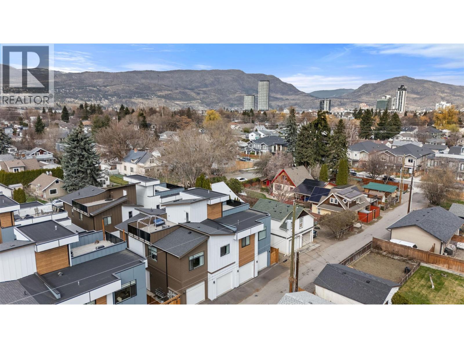 2165 Aberdeen Street - 1