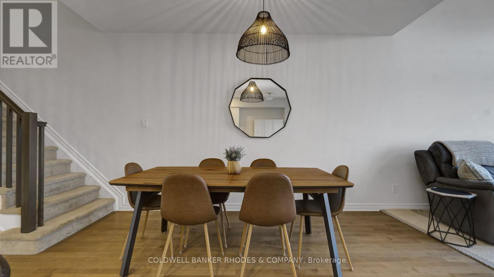 862 CHIPPING CIRCLE - 11