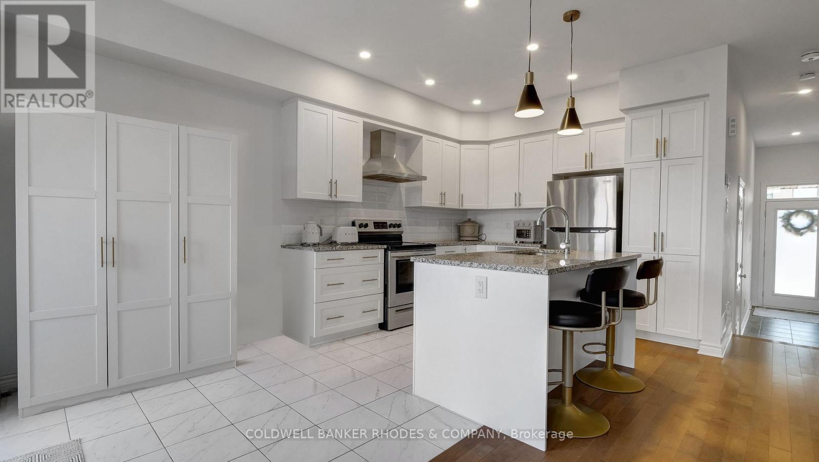 862 CHIPPING CIRCLE - 12