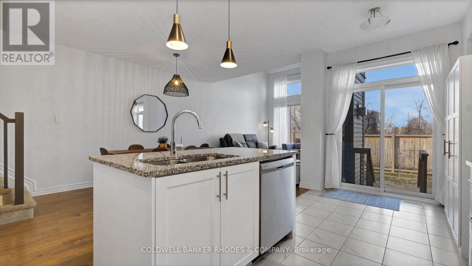 862 CHIPPING CIRCLE - 15