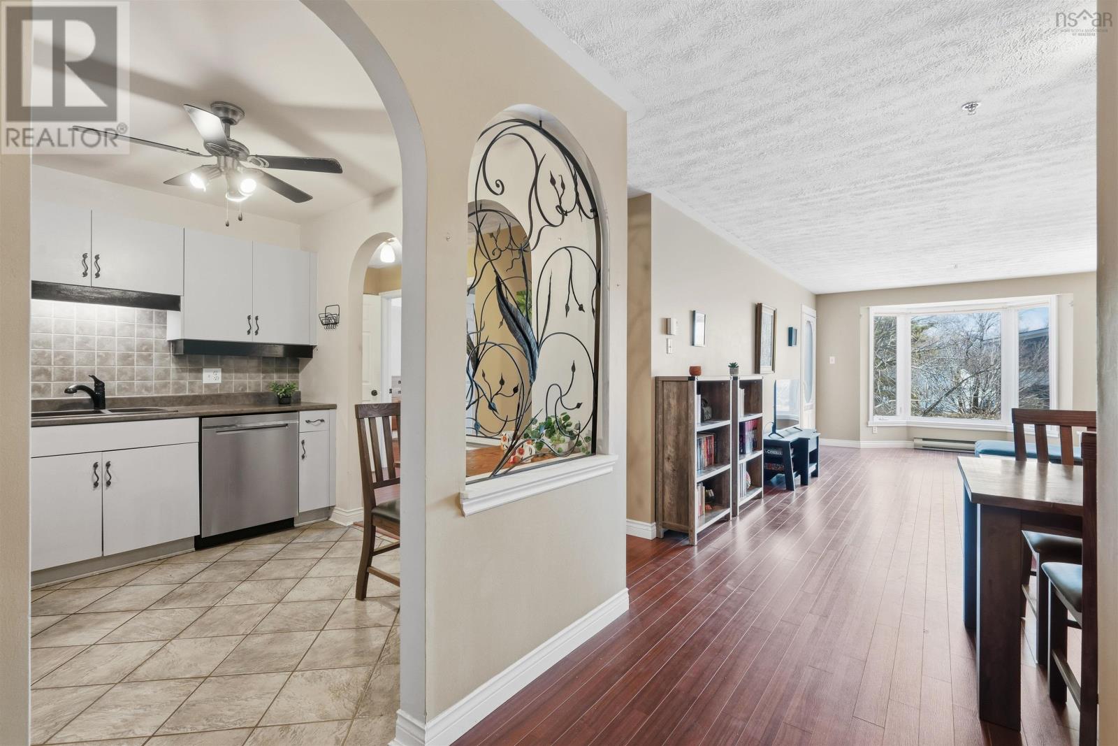 #307 87 KEARNEY LAKE ROAD - 7