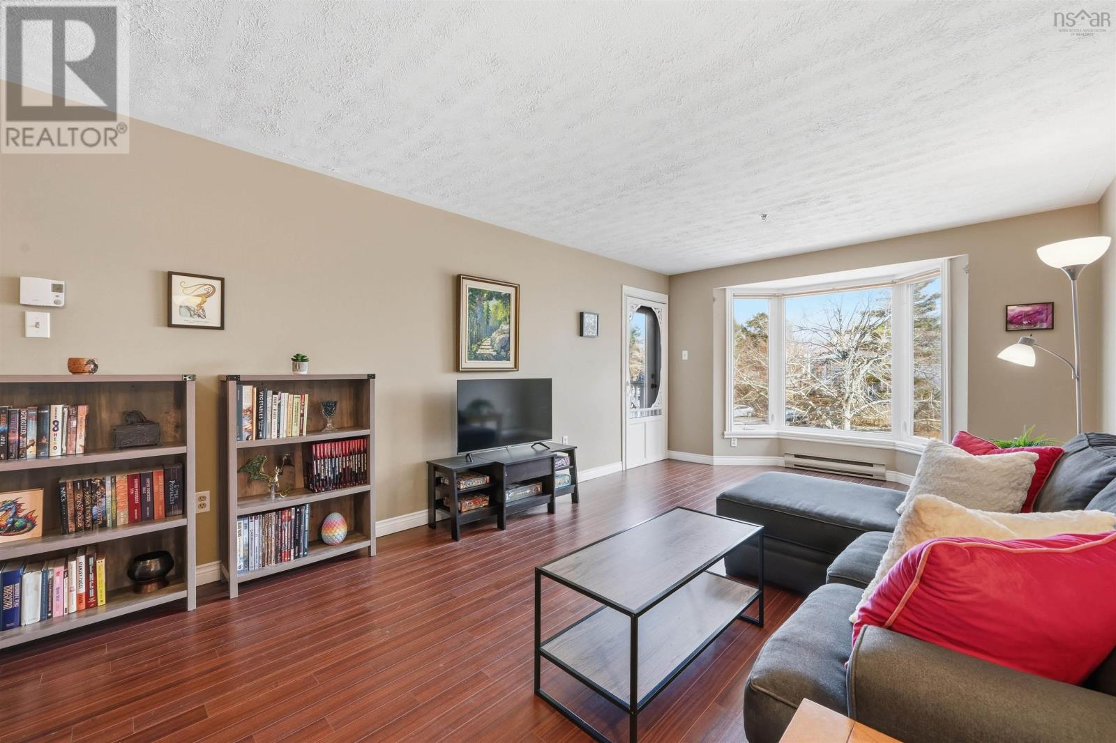 #307 87 KEARNEY LAKE ROAD - 13