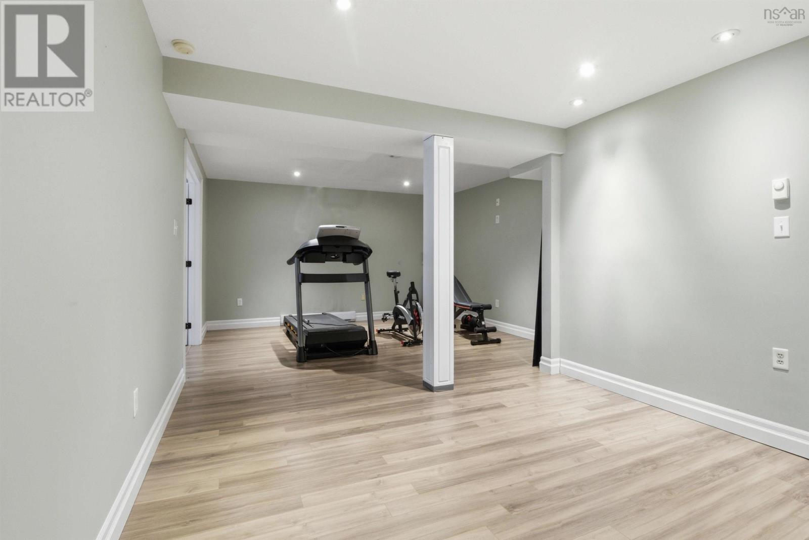 Property 25 of 48 of 5 Parkvale Crescent