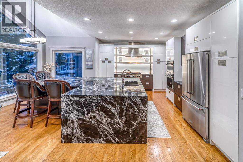 158 Gleneagles View, Cochrane