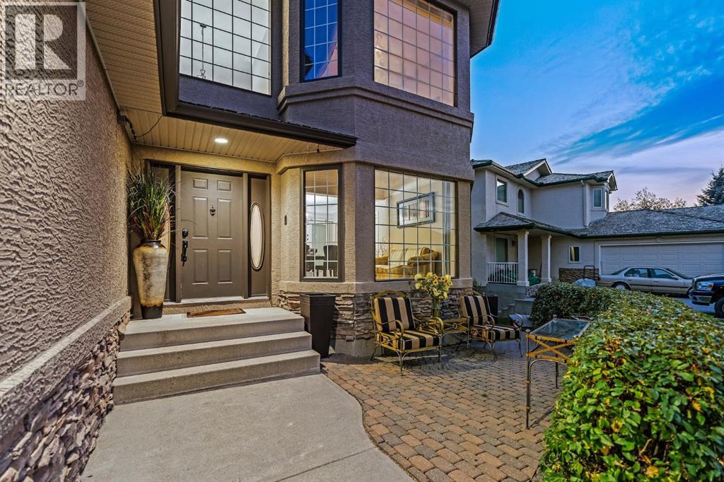 158 Gleneagles View, Cochrane