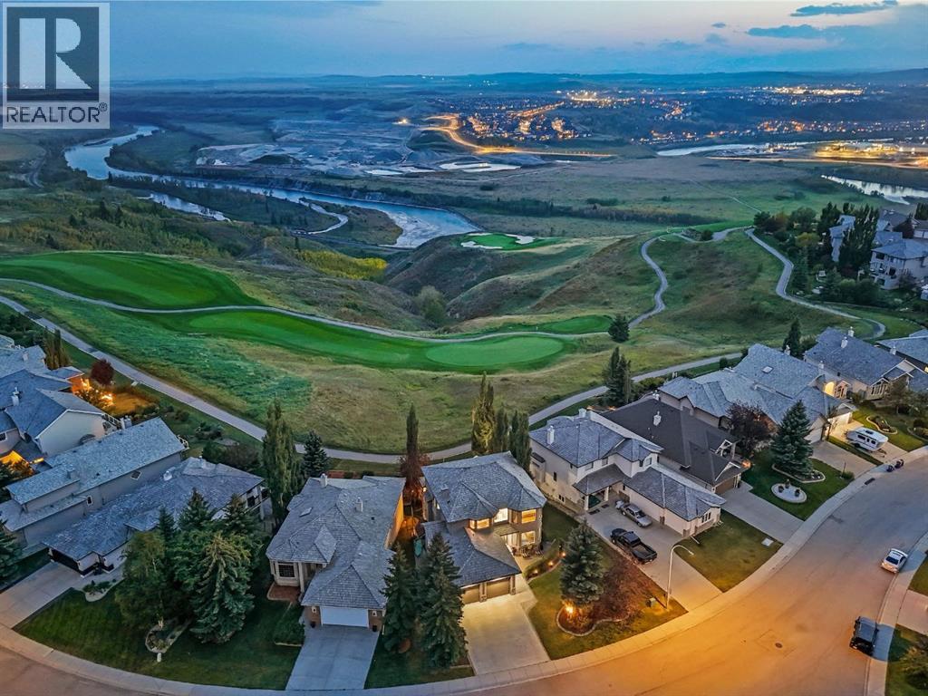 158 Gleneagles View, Cochrane