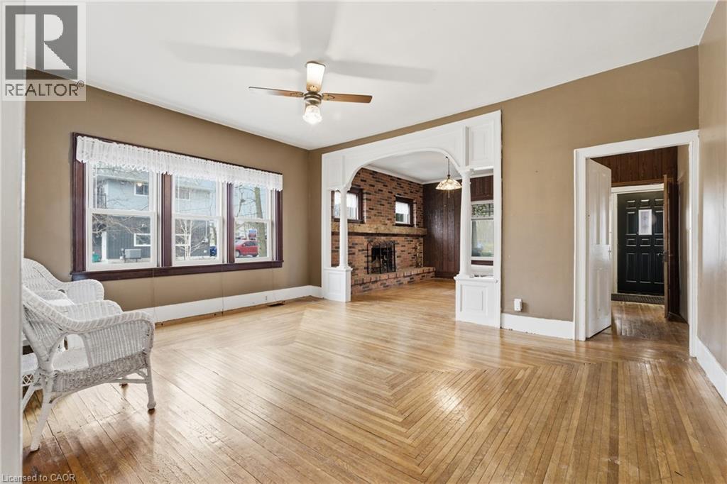 211 CANBOROUGH STREET - 14