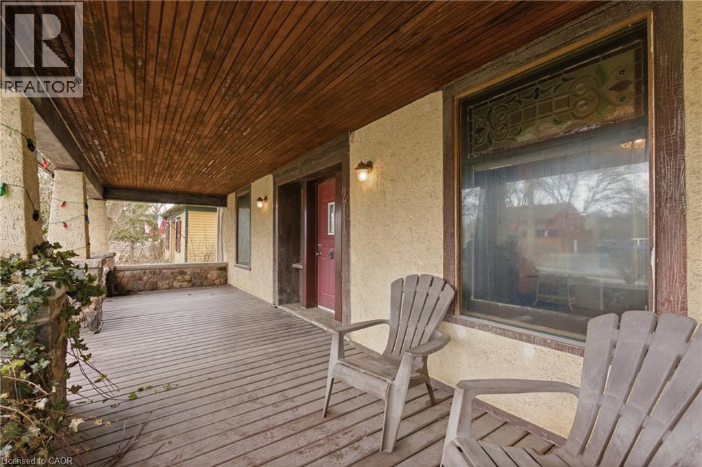 211 CANBOROUGH STREET - 8