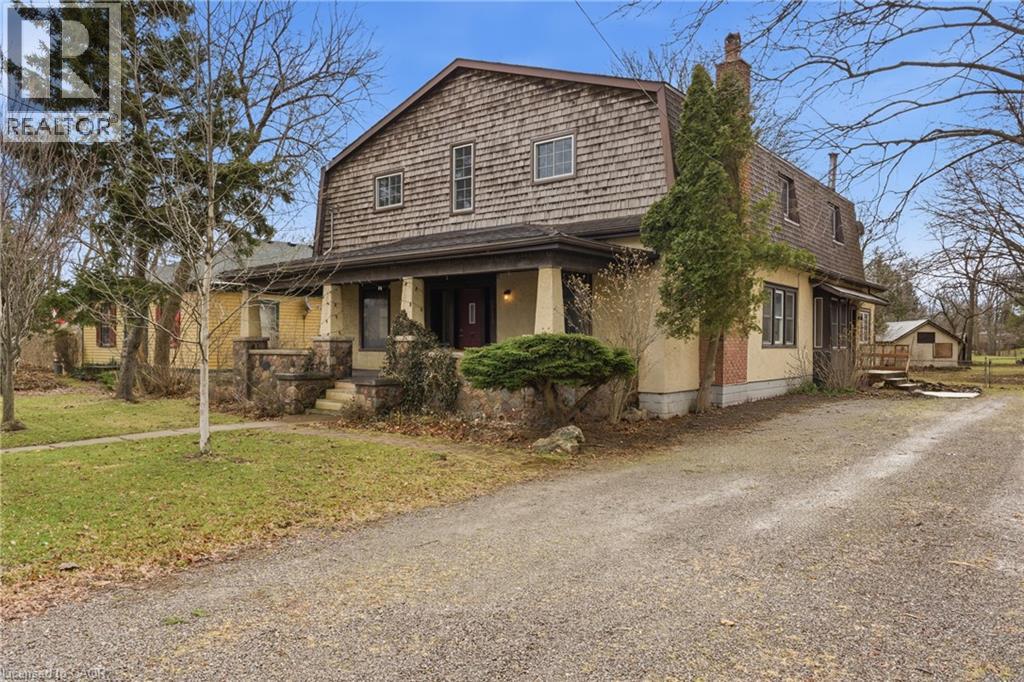 211 CANBOROUGH STREET - 3